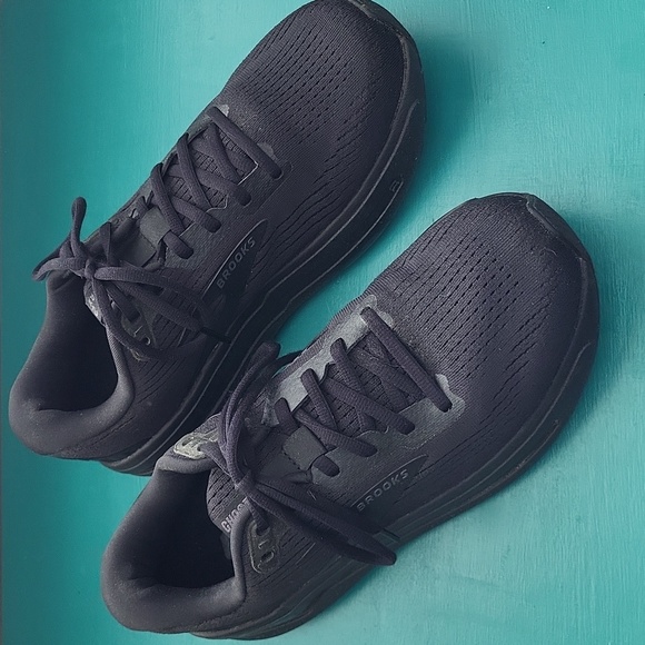 Brooks Shoes - Brooks Ghost Max 2 Running Shoes - Ebony - 9.5 M